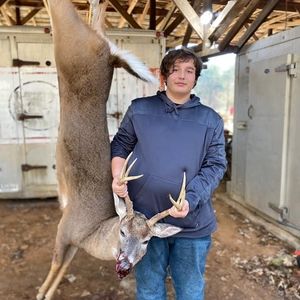 Meet your Posher, Hunter